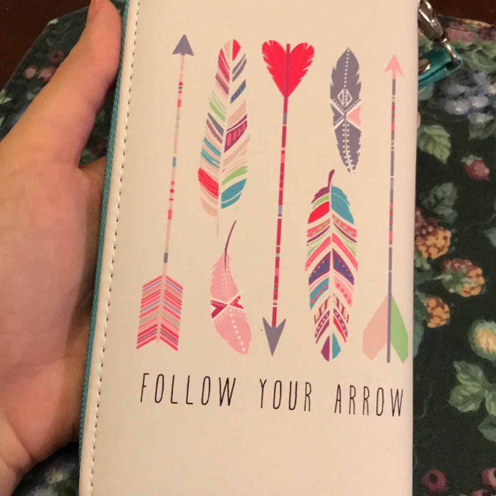 Ladies Wallet - Picture 2 of 4